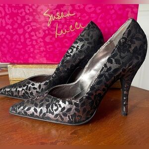 Susan Lucci Women’s Stiletto Heels Black Metallic Silver Floral Lace Design Sz 7